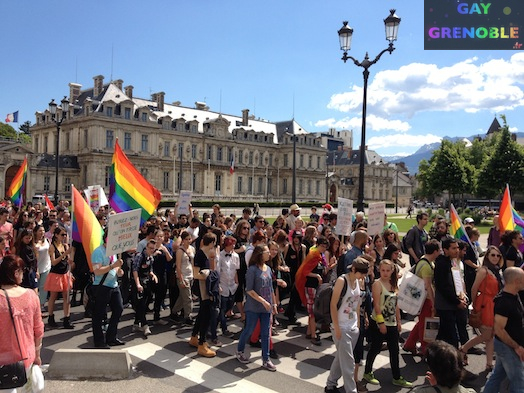 rencontre des gay flag à Grenoble
